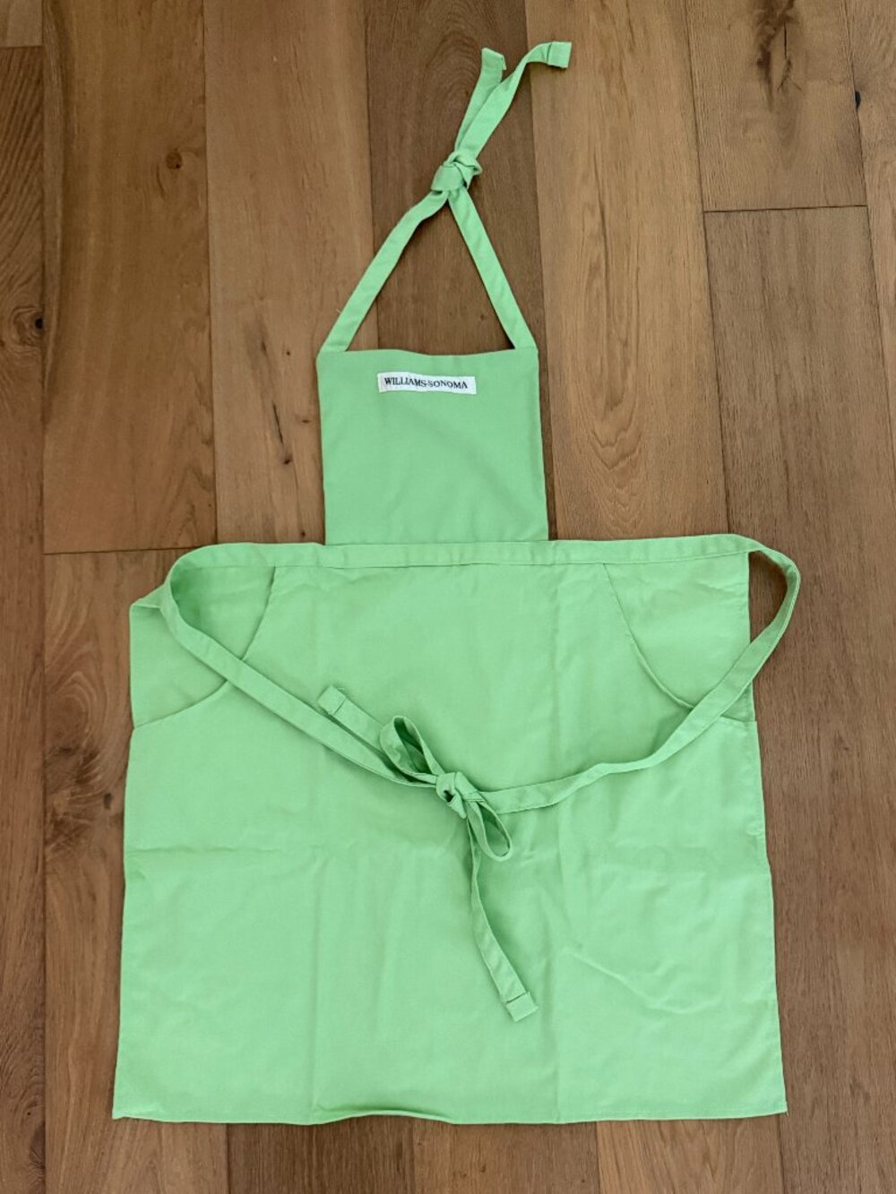 Williams Sonoma Women's Green Baking Chef Cooking Kitchen Pinafore Apron